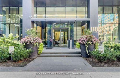 2103-110 Charles St E, Toronto, ON, M4Y1T5 | Card Image