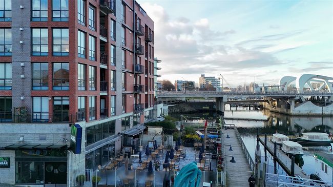 Waterfront Restaurant | Image 29
