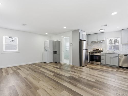 1741 E Woodward Heights #1 Boulevard, Hazel Park, MI, 48030 | Card Image