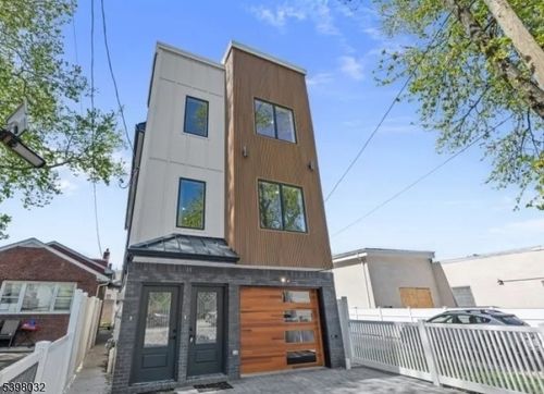 13 Brook St, Belleville, NJ, 07109-1021 | Card Image