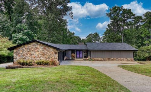 1821 Holmes Dr Sw, Conyers, GA, 30094-4727 | Card Image