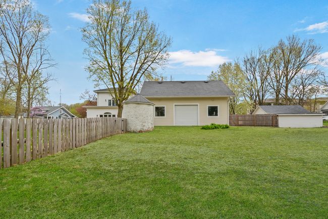 1005 Hovey Ave, House other with 3 bedrooms, 4 bathrooms and 11 parking in Normal IL | Image 79
