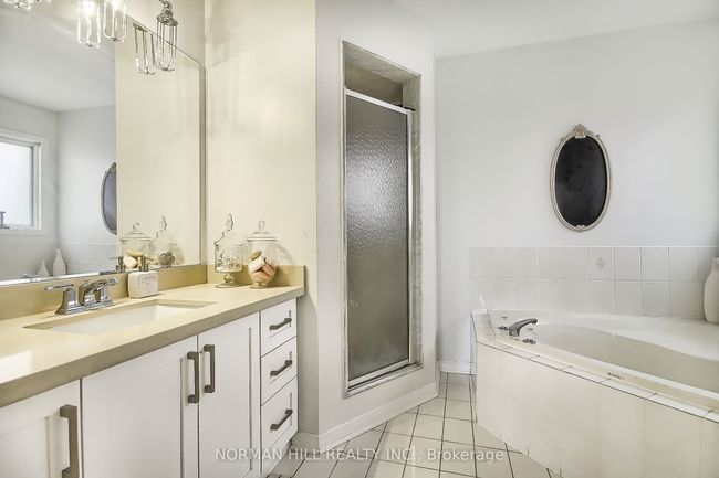 7 Bridlepath St, House attached with 3 bedrooms, 4 bathrooms and 3 parking in Richmond Hill ON | Image 23