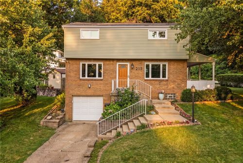 215 Forest Hills Rd, Forest Hills Boro, PA, 15221 | Card Image