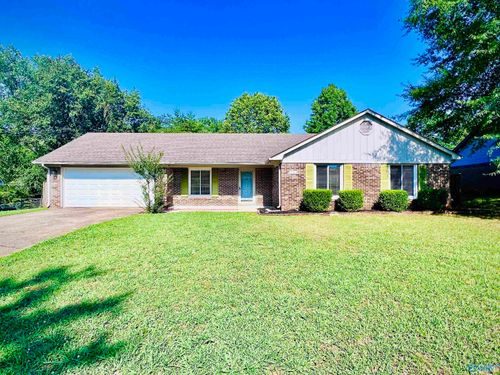 116 Bibb Dr, Madison, AL, 35758-1064 | Card Image