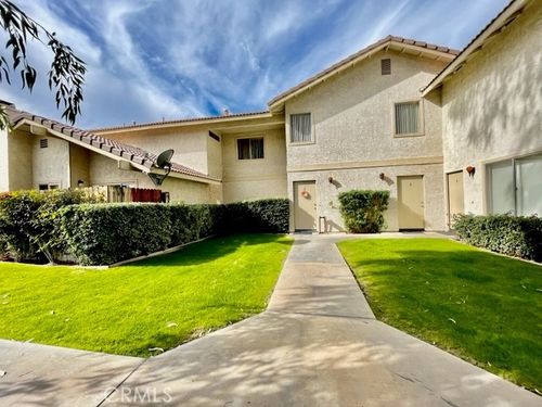 d-74614 Driftwood Dr, Palm Desert, CA, 92260-4562 | Card Image