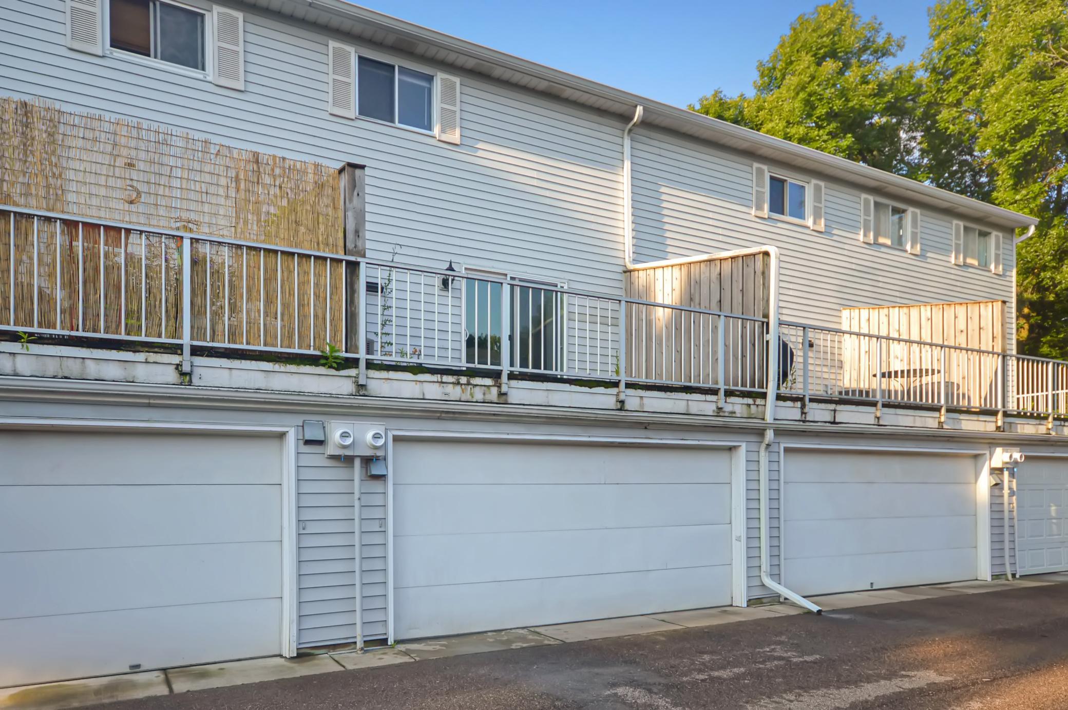 Goodwin Ave, Saint Paul, MN 55128