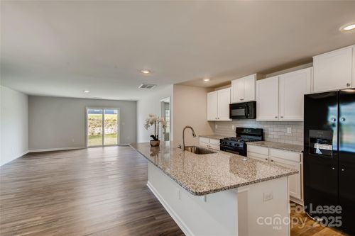 3113 Treyson Dr, Denver, NC, 28037-0576 | Card Image