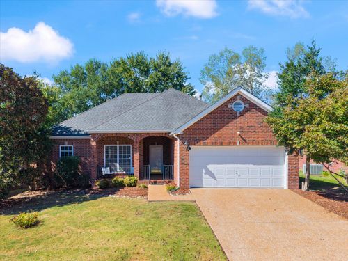 6769 Autumn Oaks Dr, Brentwood, TN, 37027-8816 | Card Image