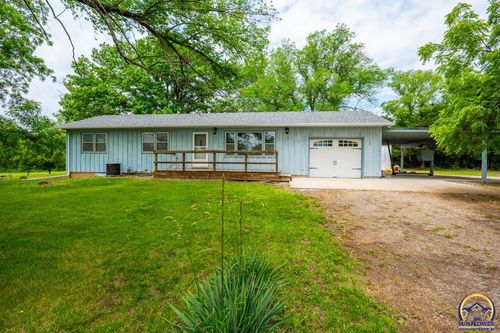 11429 K4 Hwy, Ozawkie, KS, 66070-6034 | Card Image