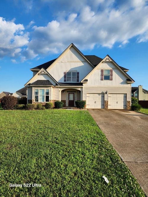 11 Memorial Dr, Fort Mitchell, AL, 36856-2812 | Card Image