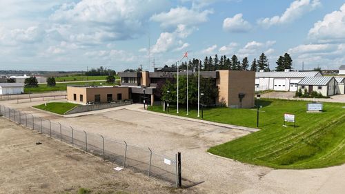 5516 Industrial Rd, Drayton Valley, AB, T7A0A5 | Card Image