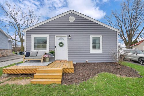 1041 Meadow Ln, Columbus, OH, 43207-4233 | Card Image