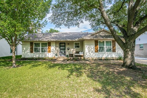 7345 Syracuse Dr, Dallas, TX, 75214-1740 | Card Image
