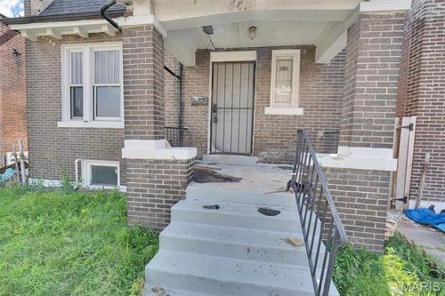 4416 San Francisco Ave, Saint Louis, MO, 63115-2749 | Card Image