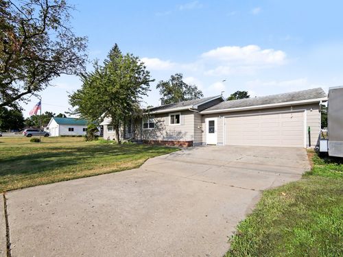 195 Smith St, Hesperia, MI, 49421-9268 | Card Image