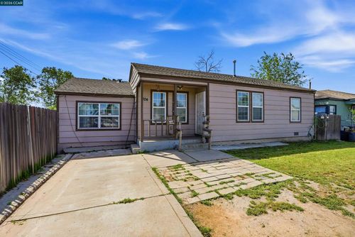 1704 Grand Ave, Sacramento, CA, 95838-3817 | Card Image