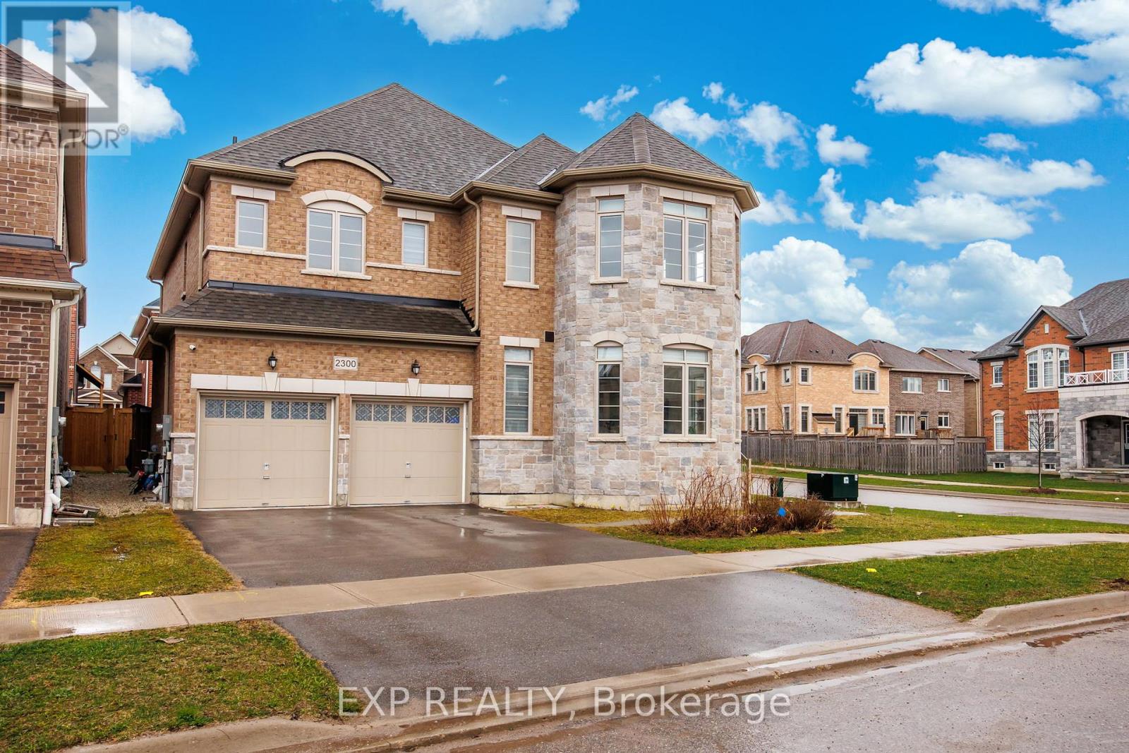Residential in Innisfil (Alcona) 3