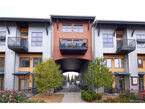 307-3195 Blake St, Denver, CO, 80205-2378 | Card Image