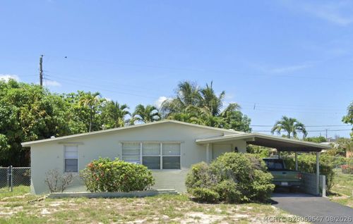 721 Ne 58th St, Oakland Park, FL, 33334-3543 | Card Image