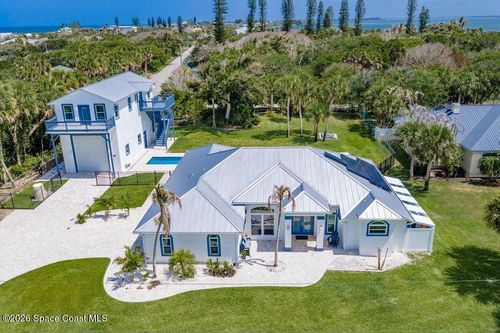125 Bayshore Dr, Melbourne Beach, FL, 32951-3950 | Card Image