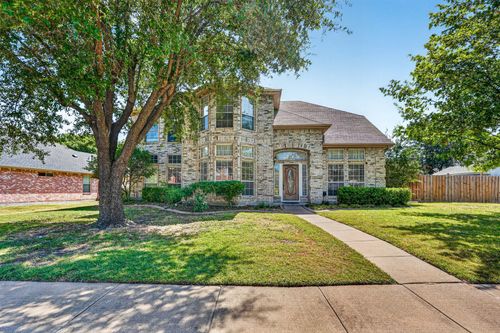 7402 Silver Lake Dr, Rowlett, TX, 75089-8643 | Card Image