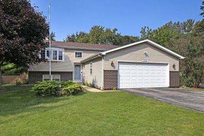 9564 4th Ave, House other with 3 bedrooms, 3 bathrooms and null parking in Pleasant Prairie WI | Image 1