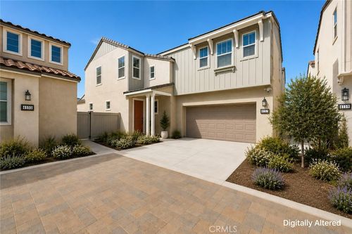 4157 S Winwood Paseo, Ontario, CA, 91761-0667 | Card Image
