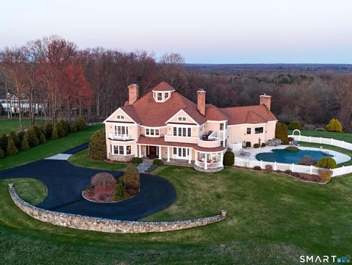 7 Longmeadow Ln, Redding, CT, 06896-2524 | Card Image