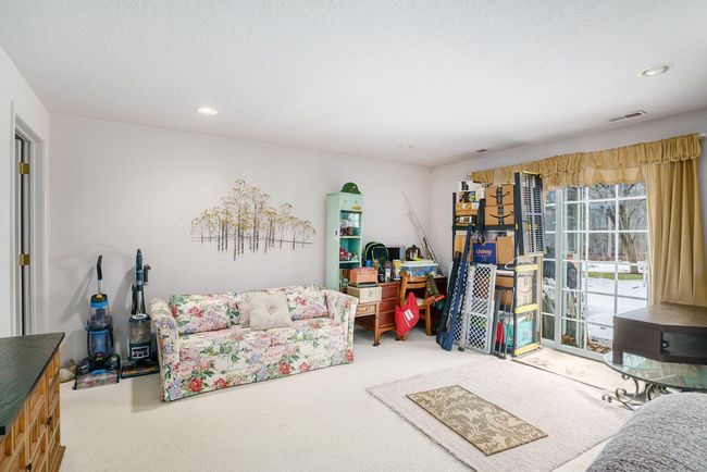 2040 Crystal Wood Trl, Condo with 3 bedrooms, 3 bathrooms and null parking in Flushing MI | Image 20