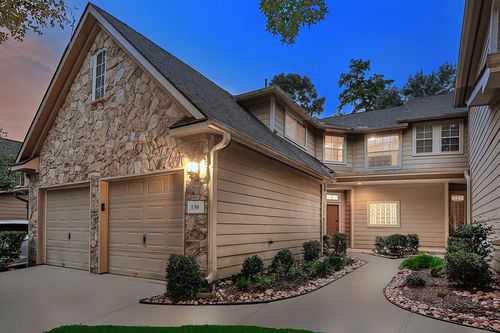 130 N Valley Oaks Cir, The Woodlands, TX, 77382-1724 | Card Image