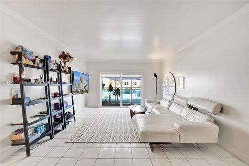 apt-105-1701 S Ocean Dr, Hollywood, FL, 33019-2407 | Card Image