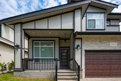 1696 166 A St, House other with 6 bedrooms, 6 bathrooms and 4 parking in Surrey BC | Image 1