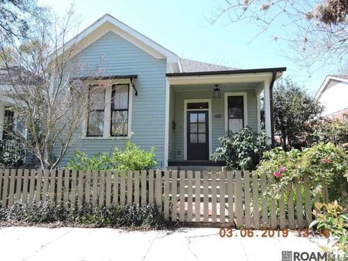 636 Napoleon St, Baton Rouge, LA, 70802-6123 | Card Image