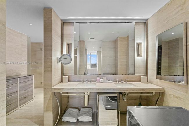 UNIT-1205 - 9703 Collins Ave, Condo with 1 bedrooms, 2 bathrooms and null parking in Bal Harbour FL | Image 19