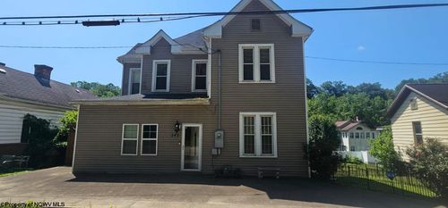 242 Main St, Worthington, WV, 26591-3501 | Card Image