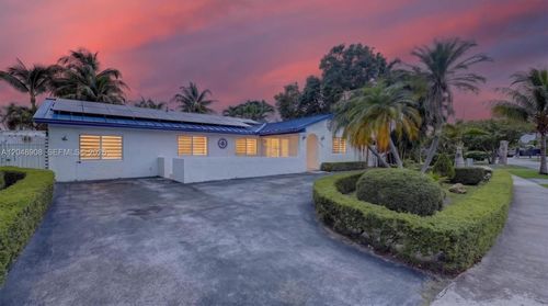 15022 Sw 67th Ln, Miami, FL, 33193-2005 | Card Image