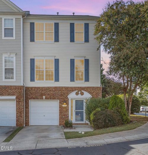 7253 Galon Glen Rd, Raleigh, NC, 27613-1066 | Card Image