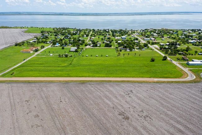 704 Hwy 239, Home with 0 bedrooms, 0 bathrooms and null parking in Austwell TX | Image 22