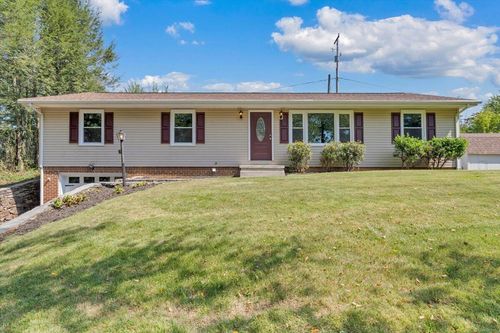 59 Silverbirch Dr, Blue Ridge, VA, 24064-1358 | Card Image