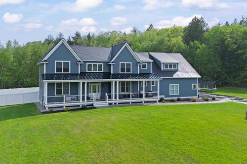 13 Stone Creek Dr, Brentwood, NH, 03833-6250 | Card Image