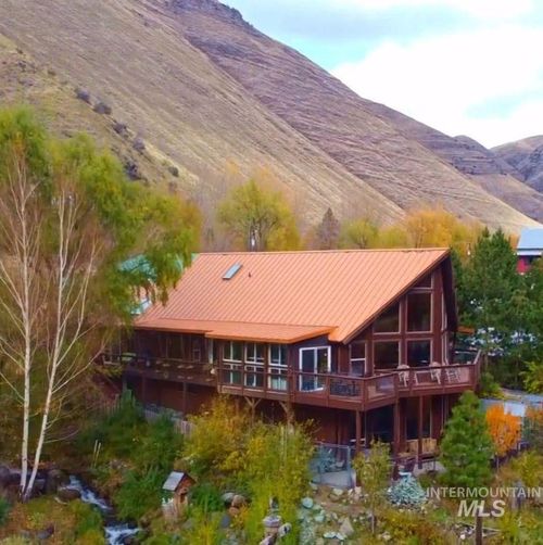 1352 S Main St, Riggins, ID, 83549-7000 | Card Image