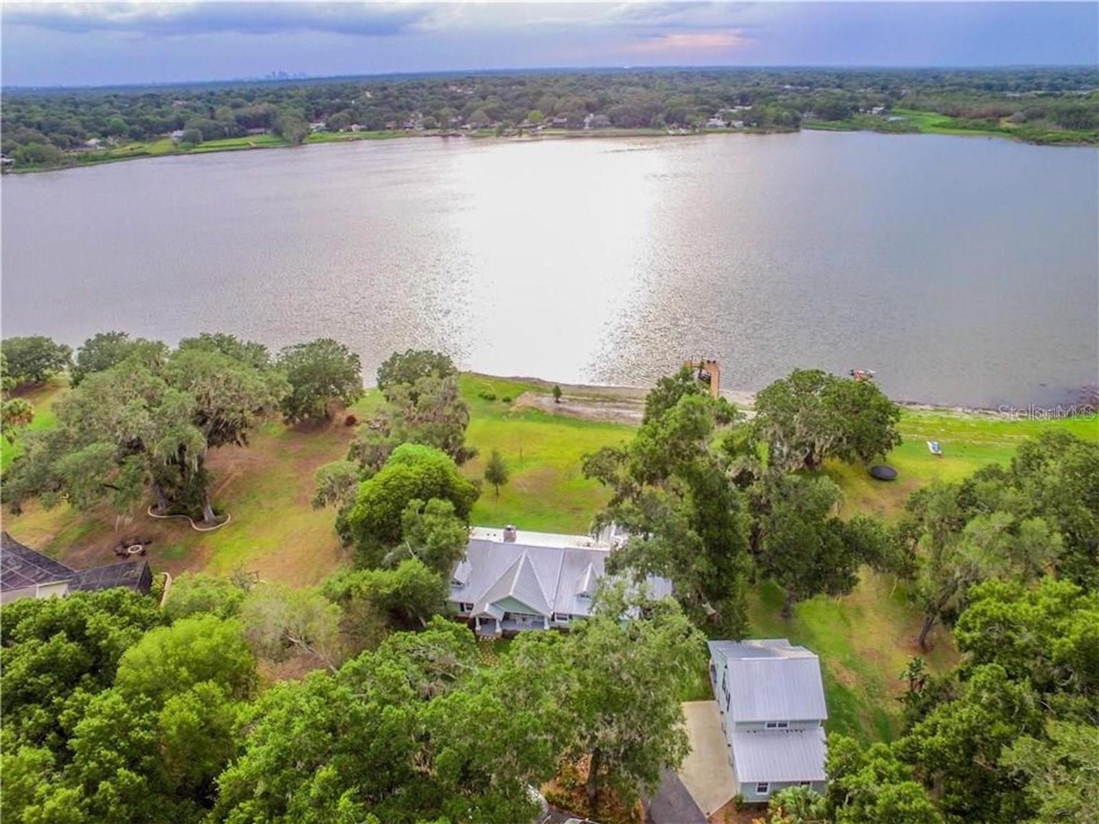 Valrico Rd, Valrico, FL 33594