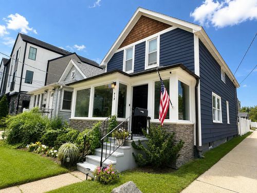 415 Bloom St, Highland Park, IL, 60035-1449 | Card Image