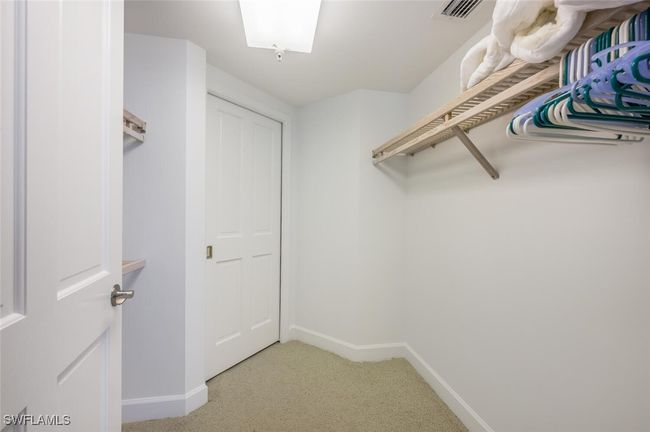 APT-1004 - 8231 Bay Colony Dr, Condo with 2 bedrooms, 3 bathrooms and null parking in NAPLES FL | Image 32