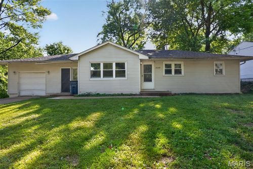 6148 Dupree Ave, Saint Louis, MO, 63135-3217 | Card Image