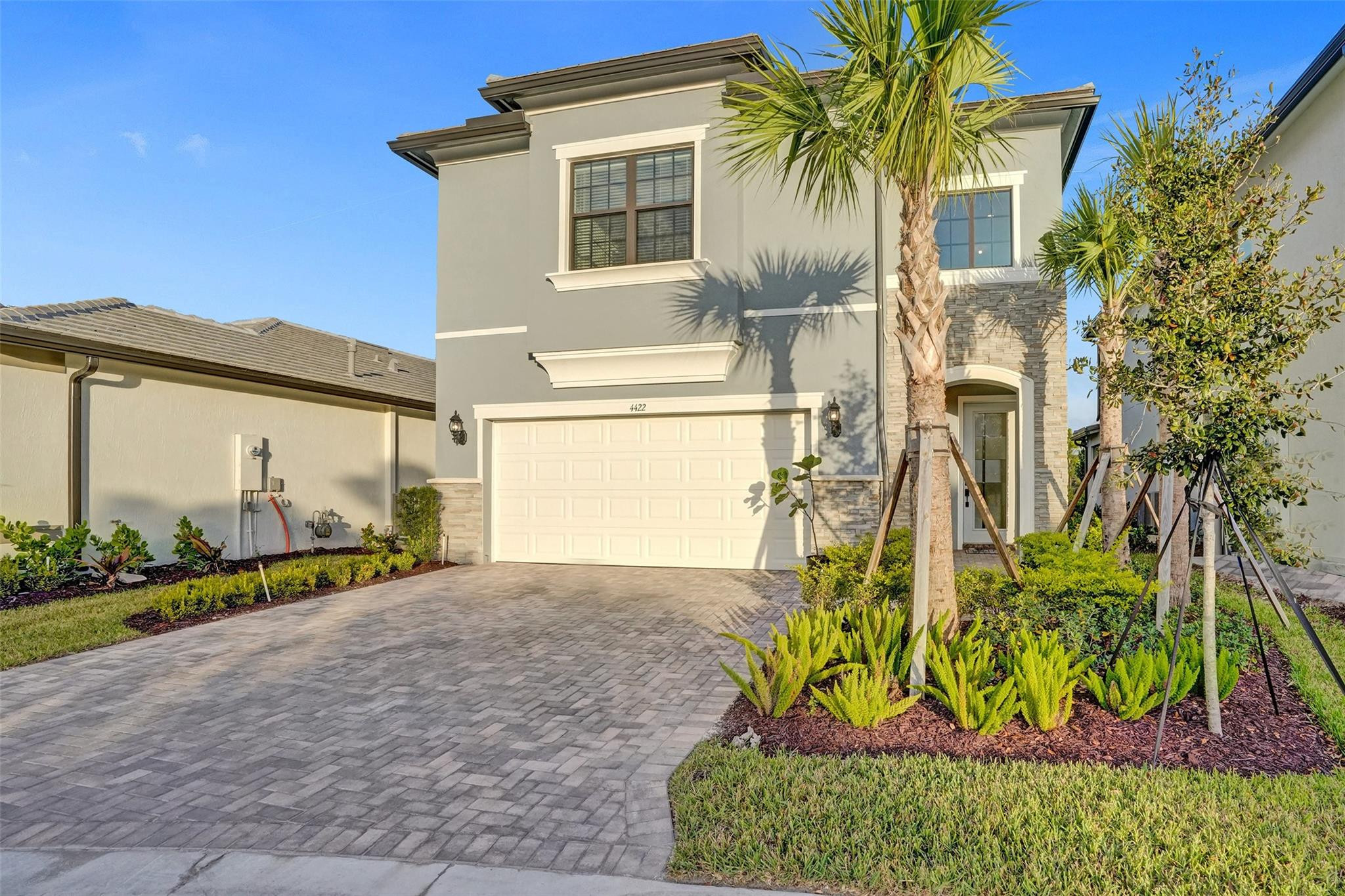 Residential in Oakland Park