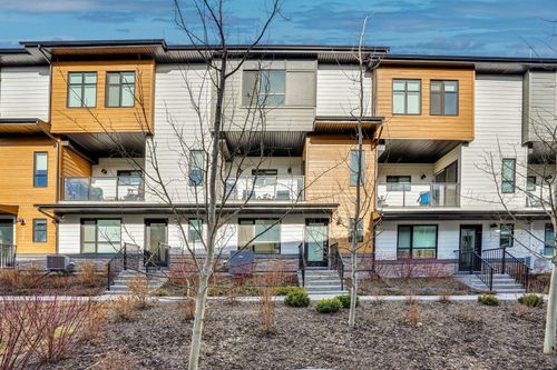 134-42 Cranbrook Gardens Se, Calgary, AB, T3M3N9 | Card Image