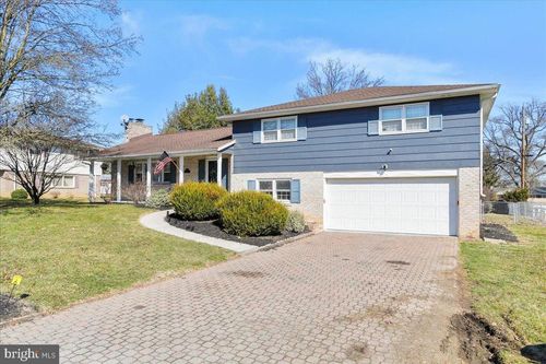 173 Colonial Dr, CHAMBERSBURG, PA, 17202-4603 | Card Image