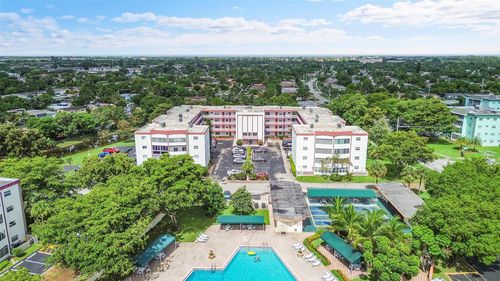 apt-401-4000 Nw 44th Ave, Lauderdale Lakes, FL, 33319-4852 | Card Image